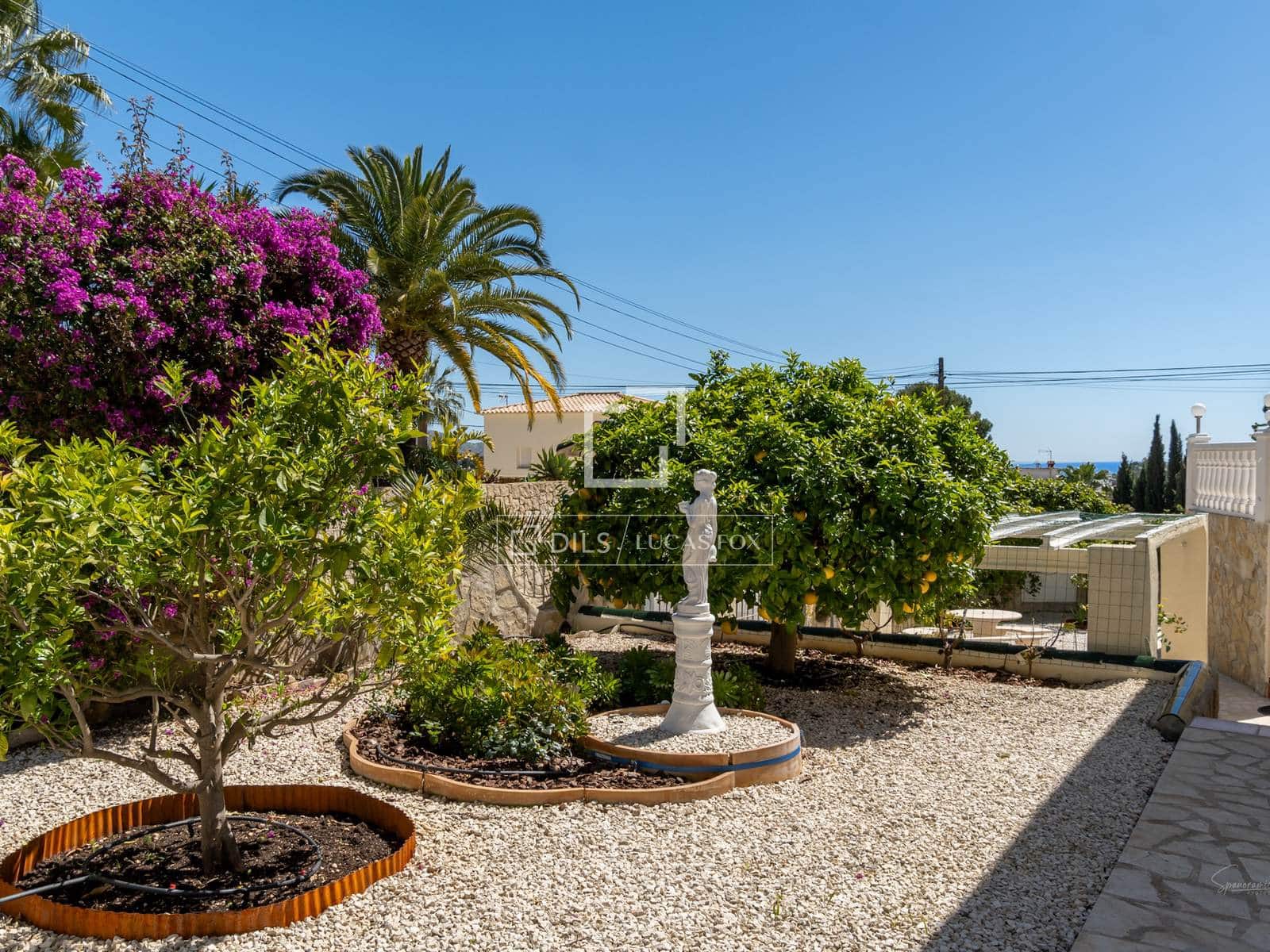 4 soveværelse Villa til salg i Moraira med swimmingpool garage - € 1.190.000 (Ref: 9726199)