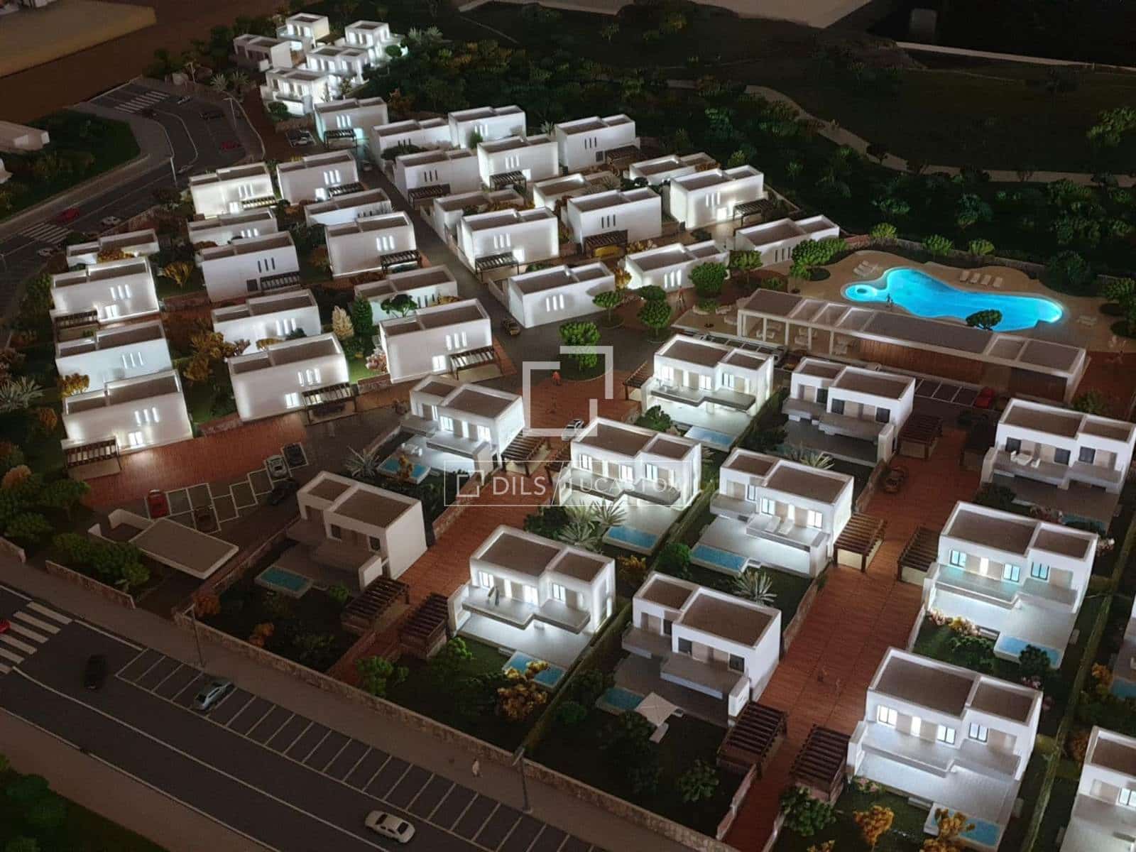 Chalet de 4 habitaciones en Es Mercadal en venta con piscina garaje - 745.000 € (Ref: 9727063)