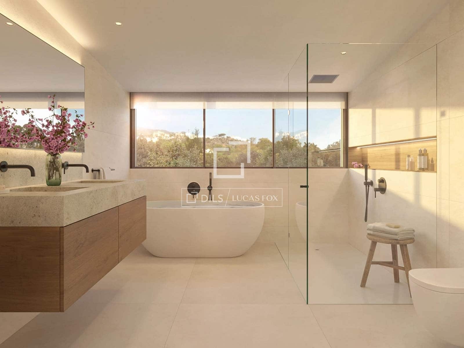 3 bedroom Penthouse for sale in Benalmadena with pool garage - € 1,200,000 (Ref: 9727499)