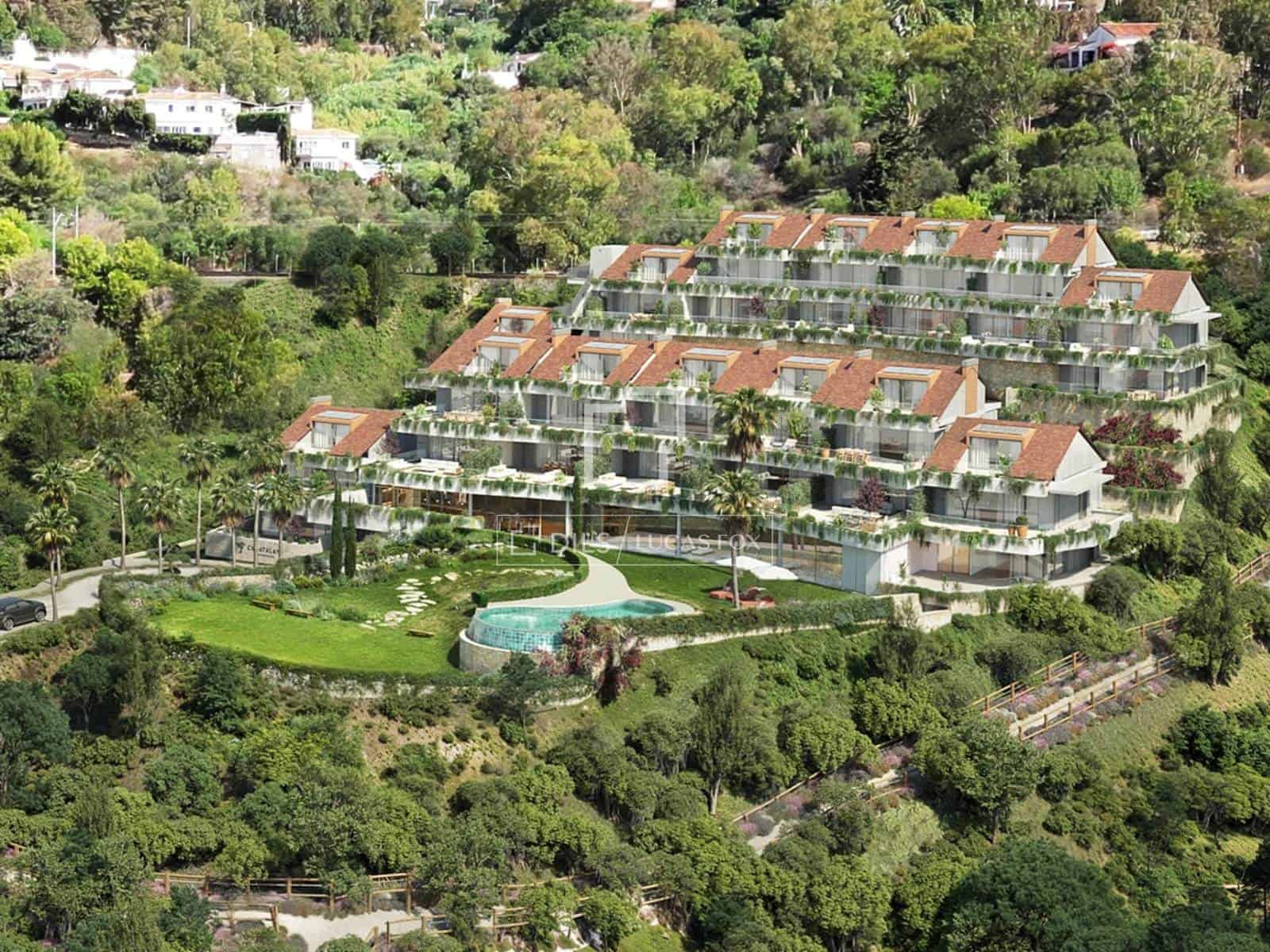 3 bedroom Apartment for sale in Benalmadena with pool garage - € 915,000 (Ref: 9727501)