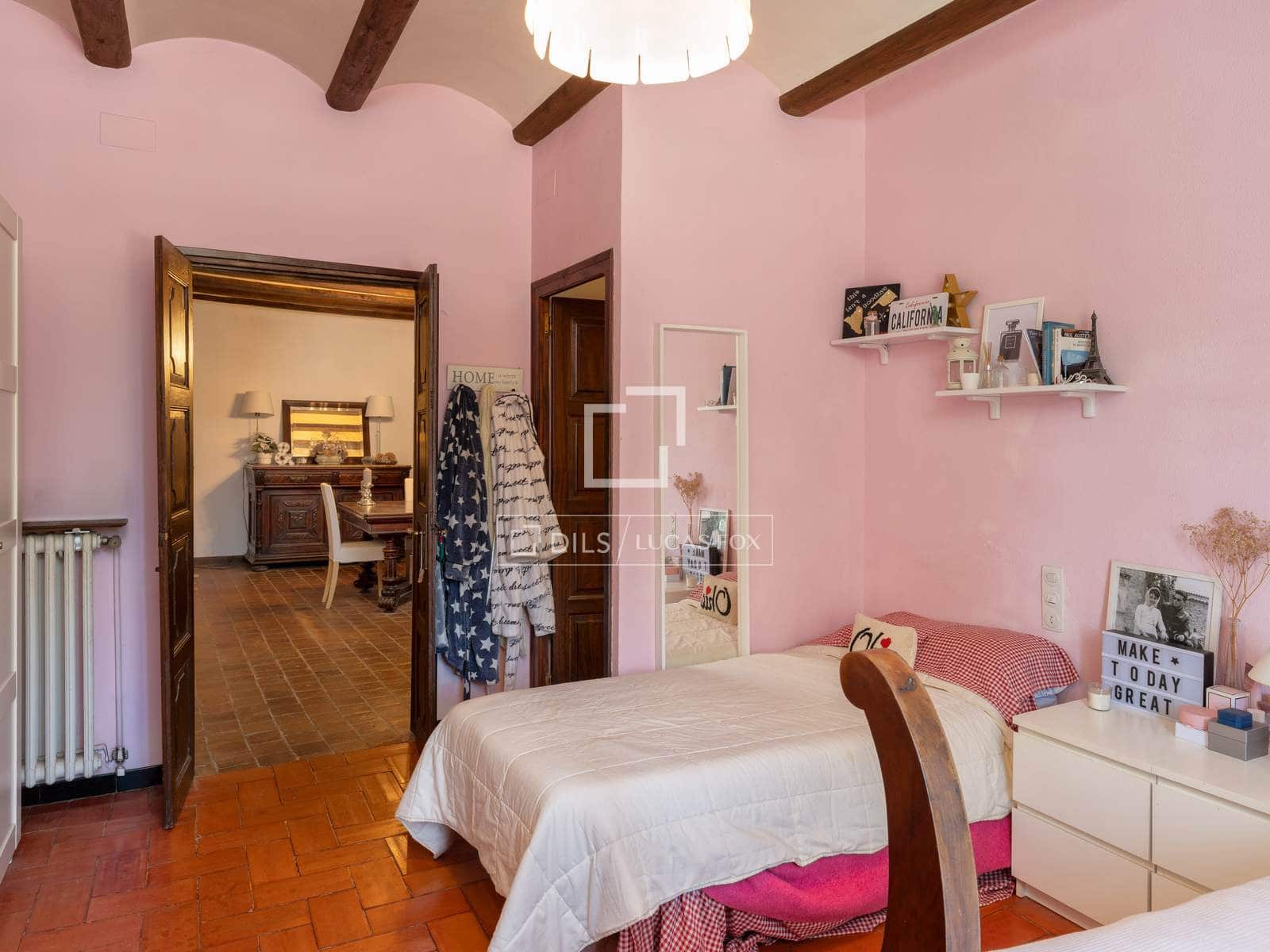 8 bedroom Finca/Country House for sale in Fontcoberta with pool garage - € 1,200,000 (Ref: 9727558)