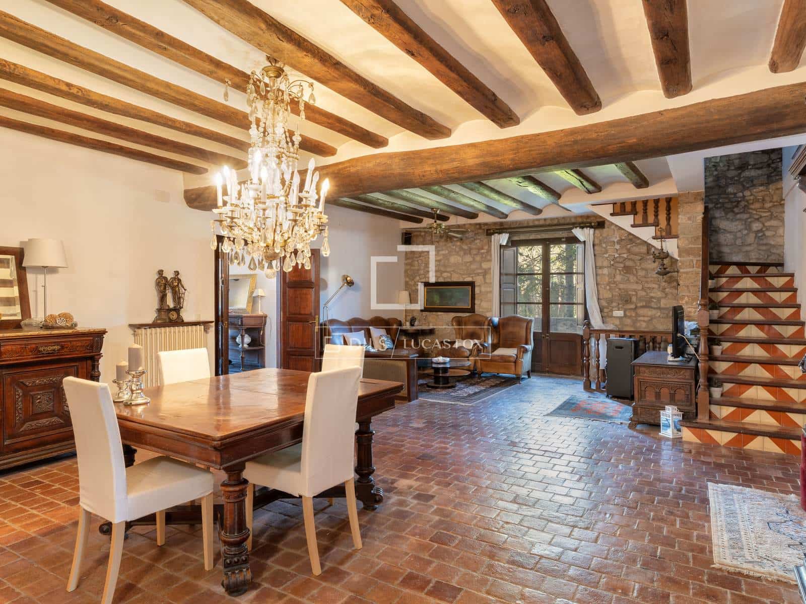 8 bedroom Finca/Country House for sale in Fontcoberta with pool garage - € 1,200,000 (Ref: 9727558)