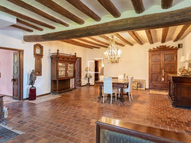 8 bedroom Finca/Country House for sale in Fontcoberta with pool garage - € 1,200,000 (Ref: 9727558)