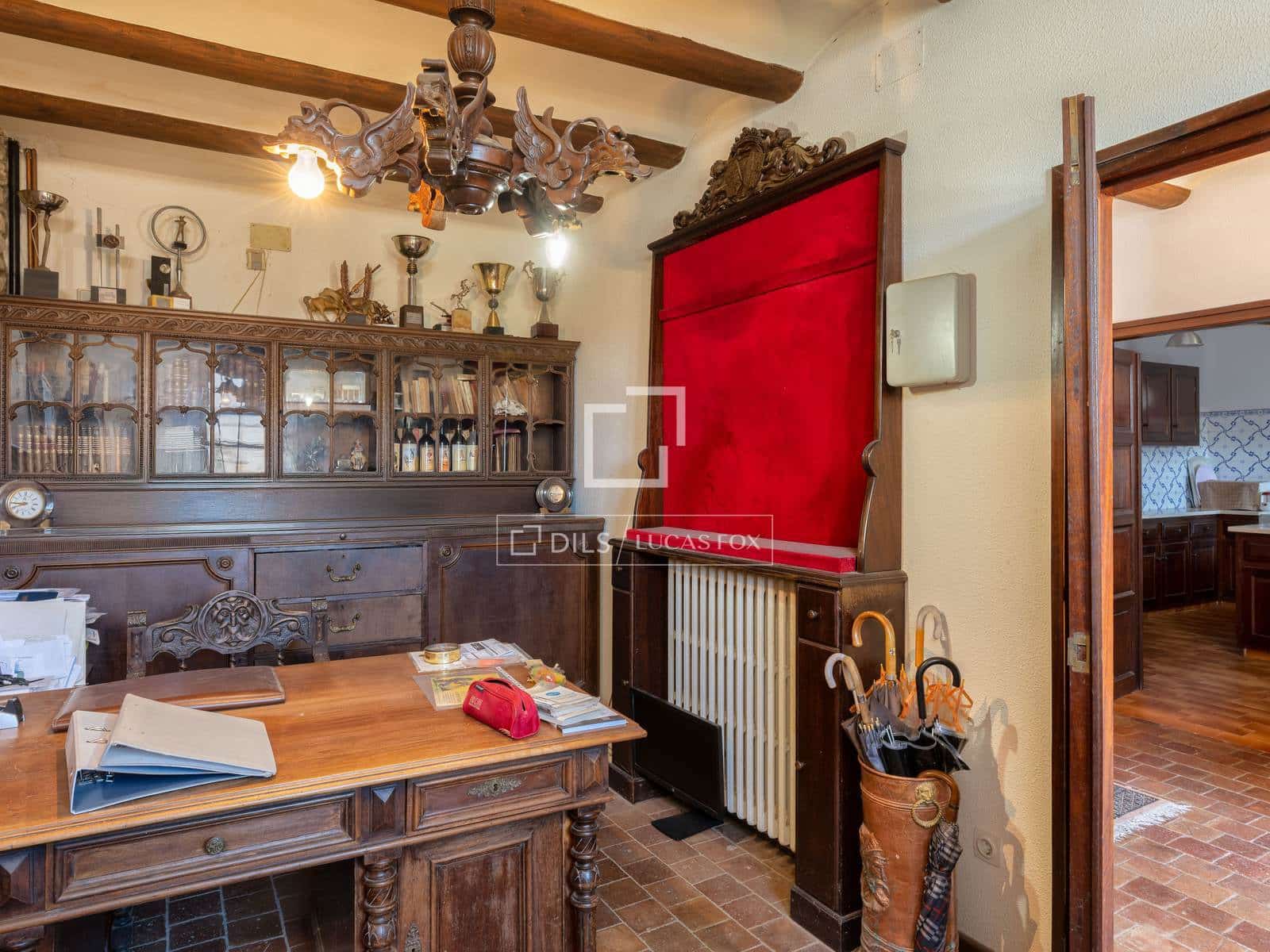 8 bedroom Finca/Country House for sale in Fontcoberta with pool garage - € 1,200,000 (Ref: 9727558)