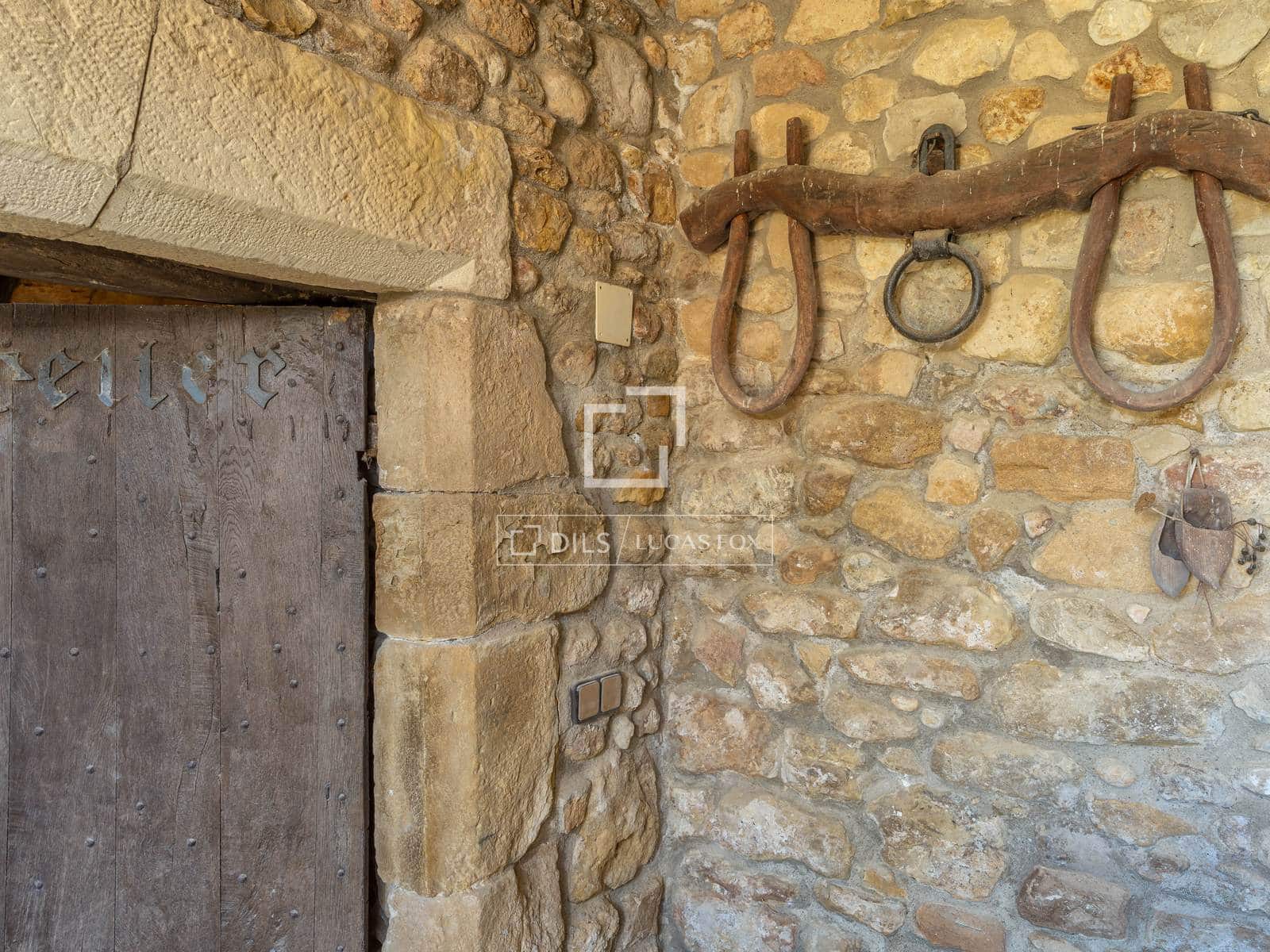 8 bedroom Finca/Country House for sale in Fontcoberta with pool garage - € 1,200,000 (Ref: 9727558)