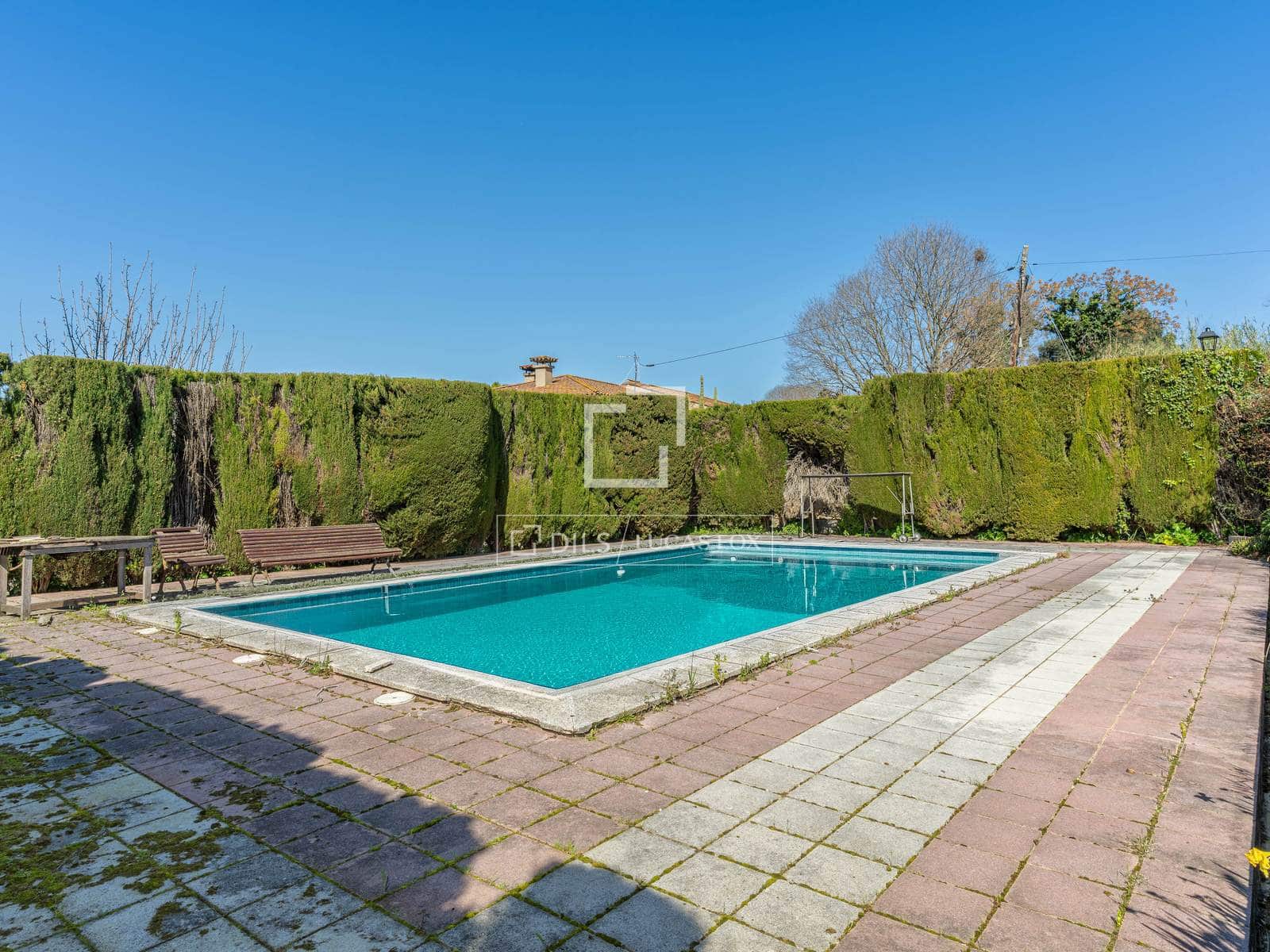 8 bedroom Finca/Country House for sale in Fontcoberta with pool garage - € 1,200,000 (Ref: 9727558)