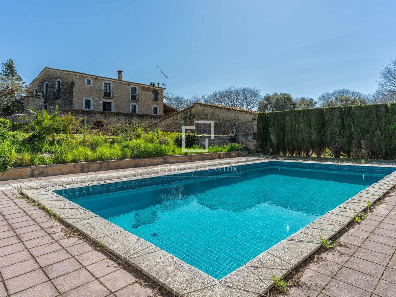 8 bedroom Finca/Country House for sale in Fontcoberta with pool garage - € 1,200,000 (Ref: 9727558)