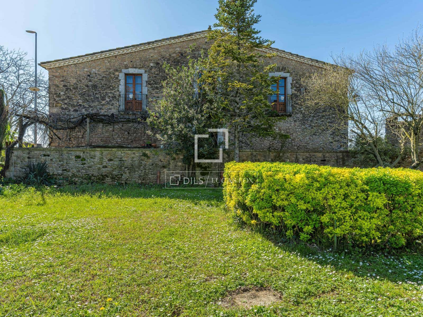 8 bedroom Finca/Country House for sale in Fontcoberta with pool garage - € 1,200,000 (Ref: 9727558)