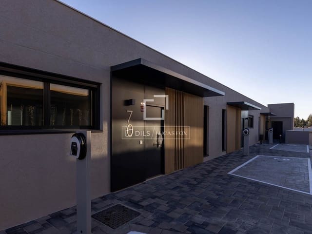 3 bedroom Villa for sale in Puerto de la Torre, Málaga city with pool garage - € 776,000 (Ref: 9729522)