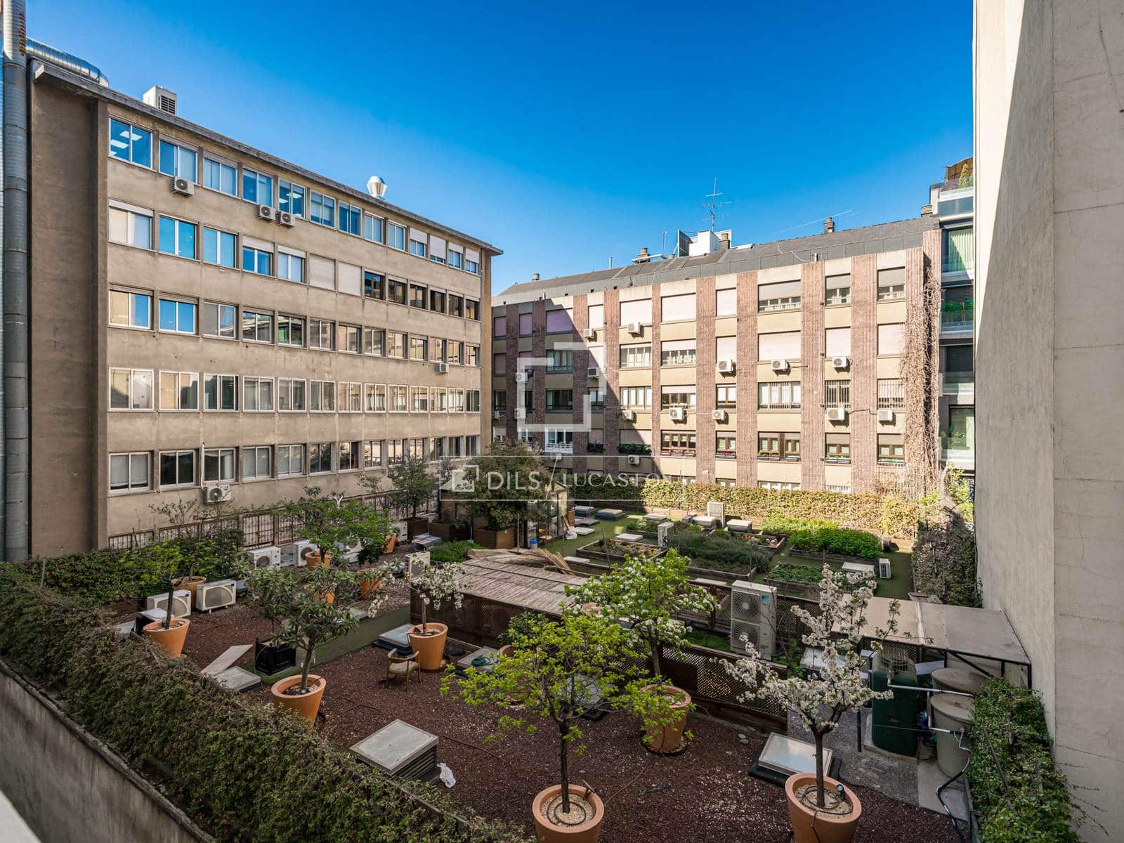 2 sovrum Lägenhet till salu i Madrid stad - 1 980 000 € (Ref: 9730588)