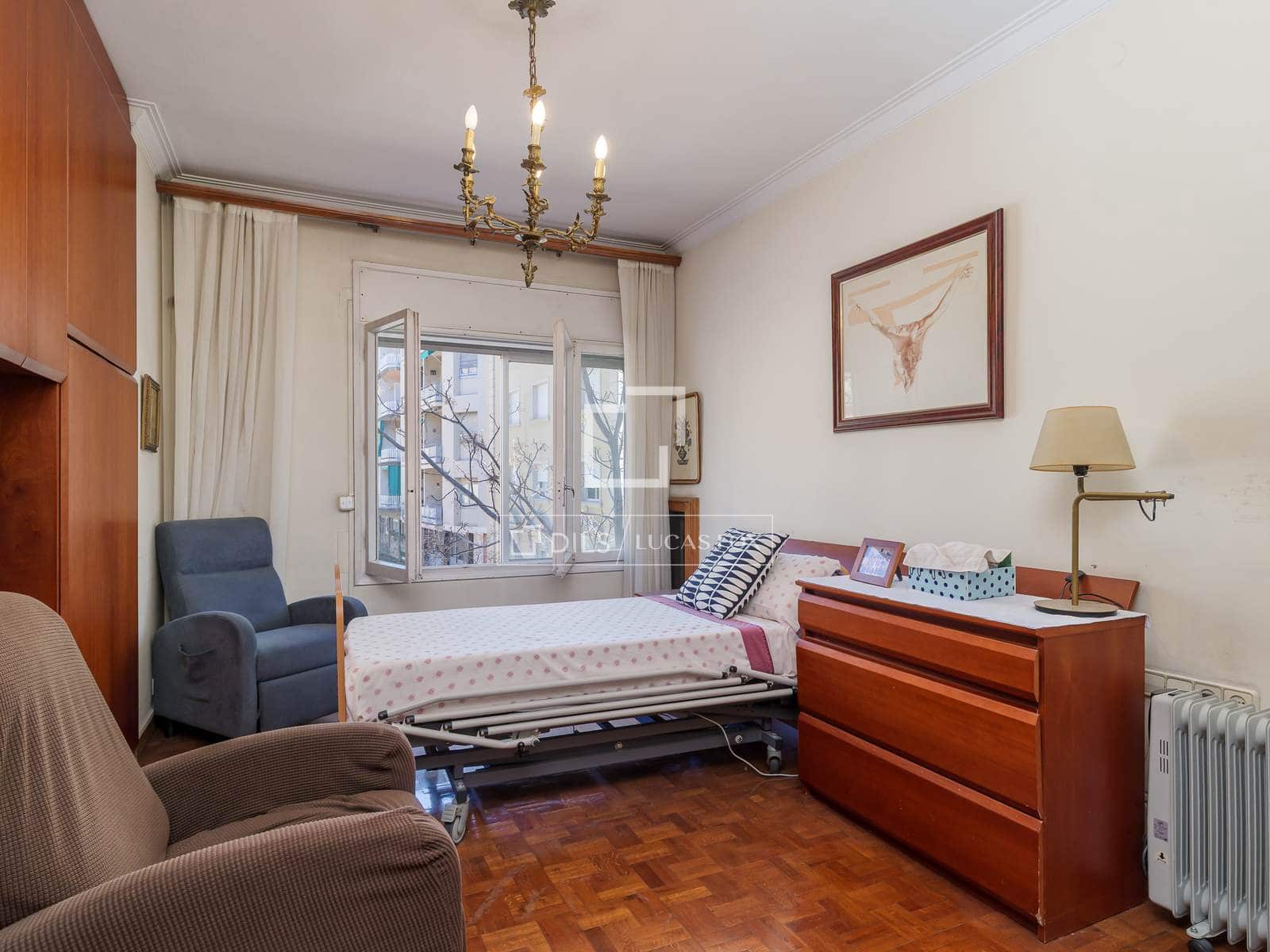 Apartamento de 6 habitaciones en Barcelona ciudad en venta con garaje - 1.475.000 € (Ref: 9730785)