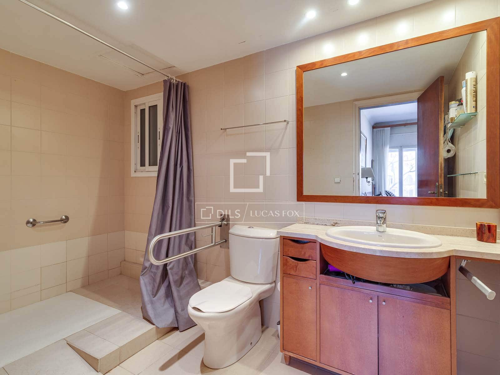 Apartamento de 6 habitaciones en Barcelona ciudad en venta con garaje - 1.475.000 € (Ref: 9730785)