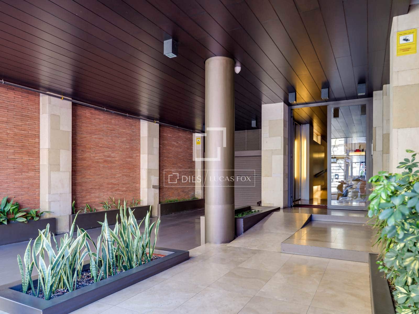 Apartamento de 6 habitaciones en Barcelona ciudad en venta con garaje - 1.475.000 € (Ref: 9730785)