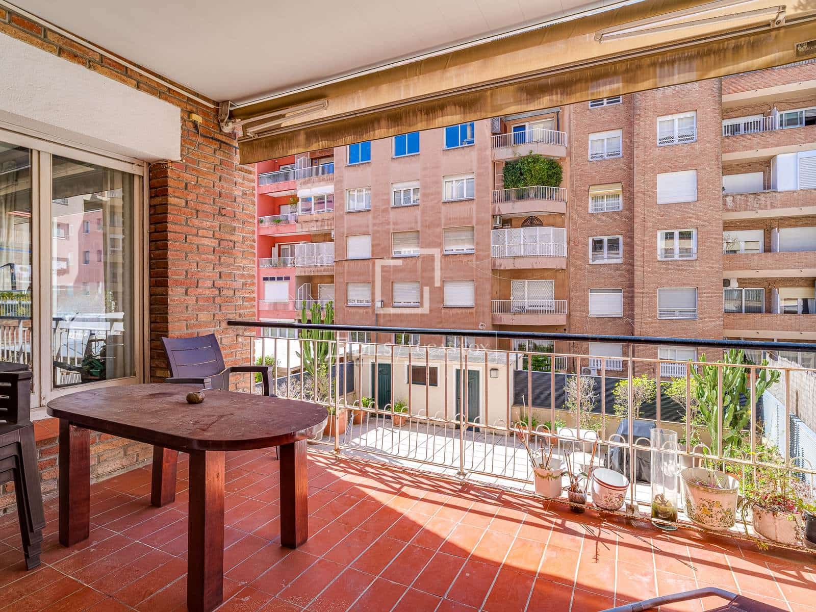 Apartamento de 6 habitaciones en Barcelona ciudad en venta con garaje - 1.475.000 € (Ref: 9730785)