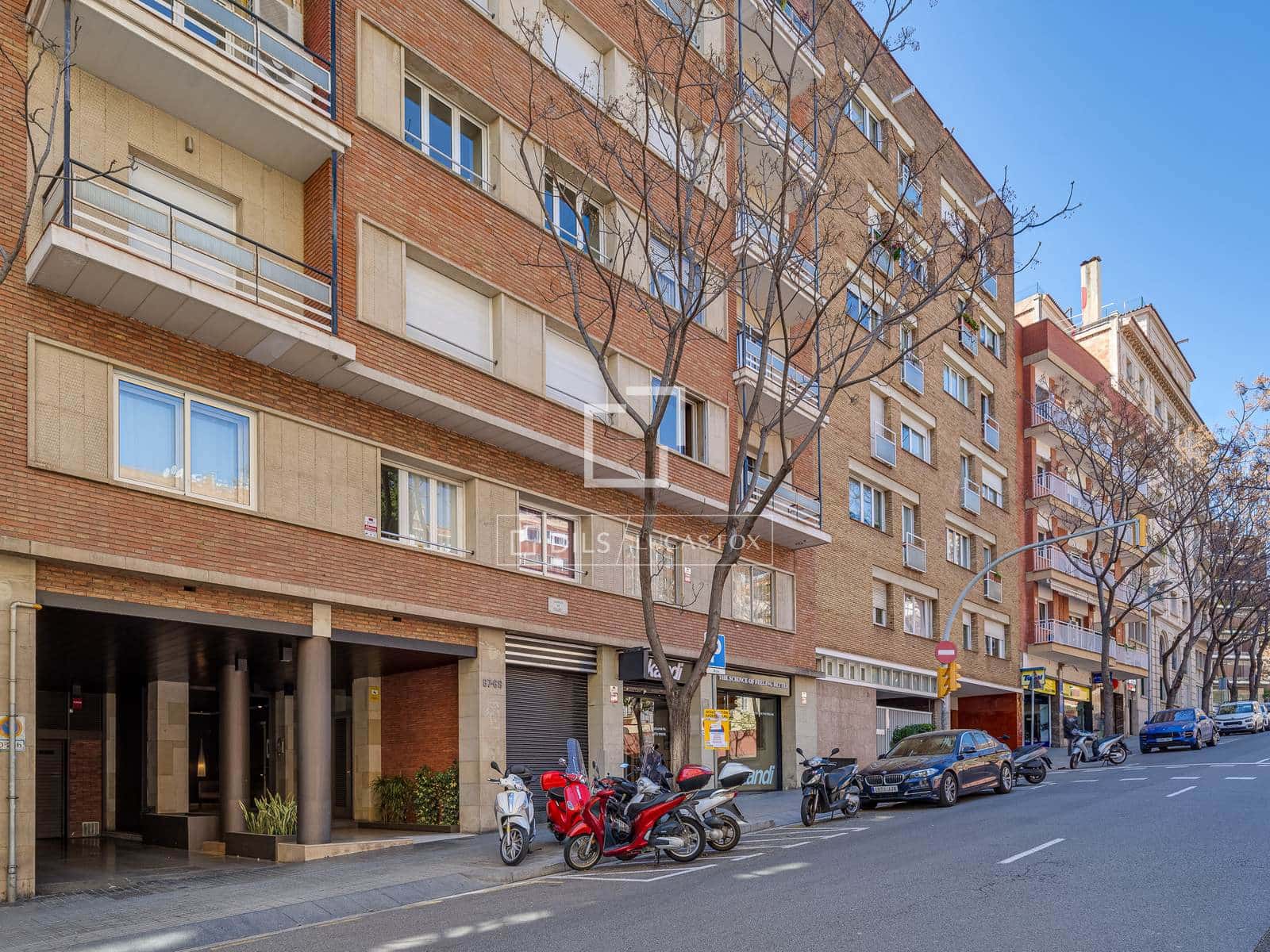 Apartamento de 6 habitaciones en Barcelona ciudad en venta con garaje - 1.475.000 € (Ref: 9730785)