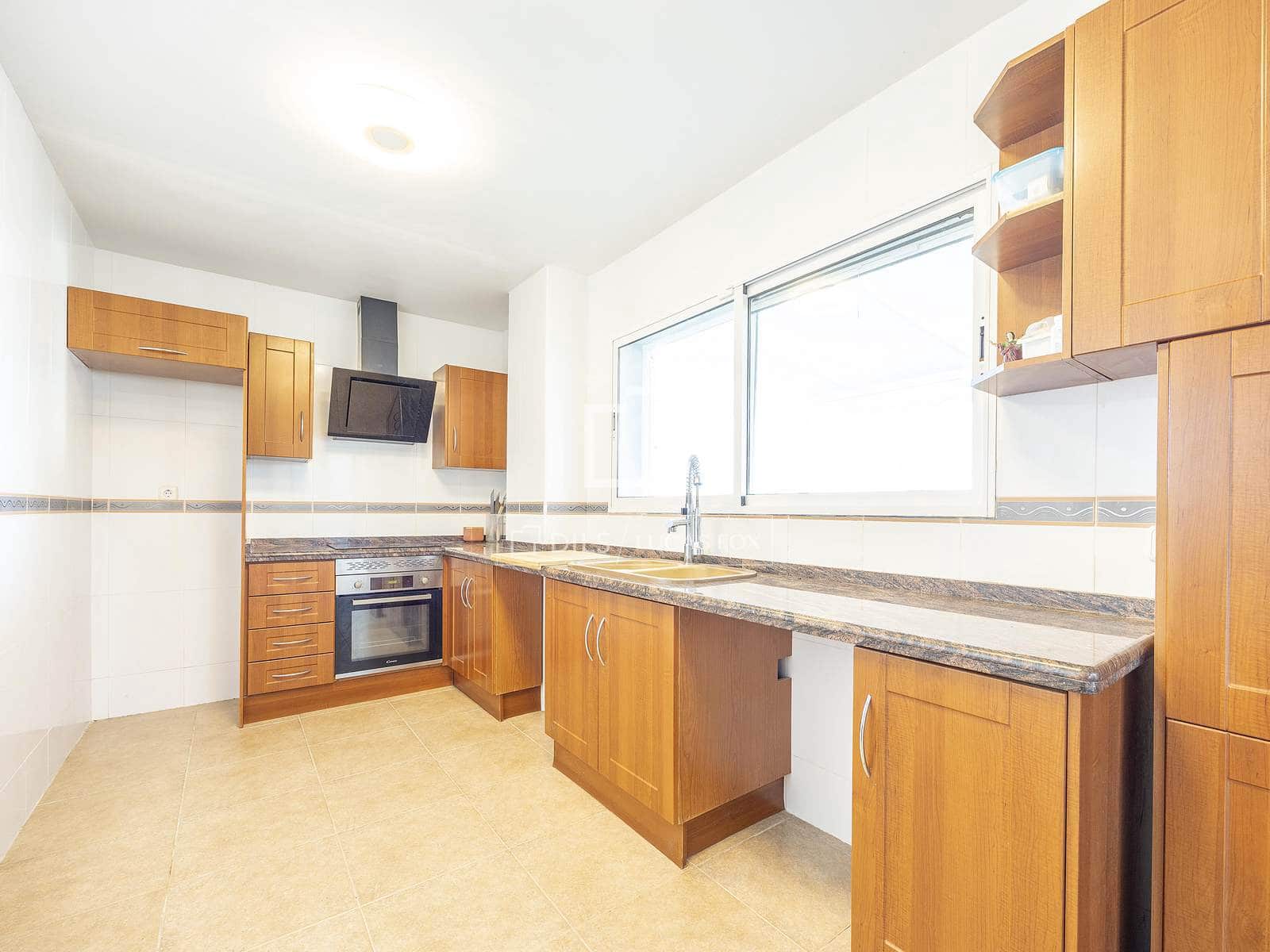 5 bedroom Villa for sale in Cullera with pool garage - € 440,000 (Ref: 9730786)