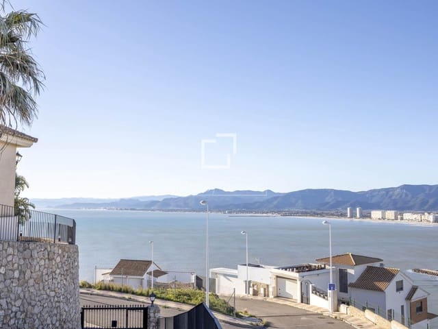 5 bedroom Villa for sale in Cullera with pool garage - € 399,000 (Ref: 9730786)