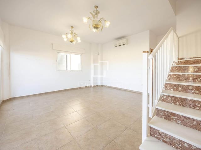 5 bedroom Villa for sale in Cullera with pool garage - € 399,000 (Ref: 9730786)