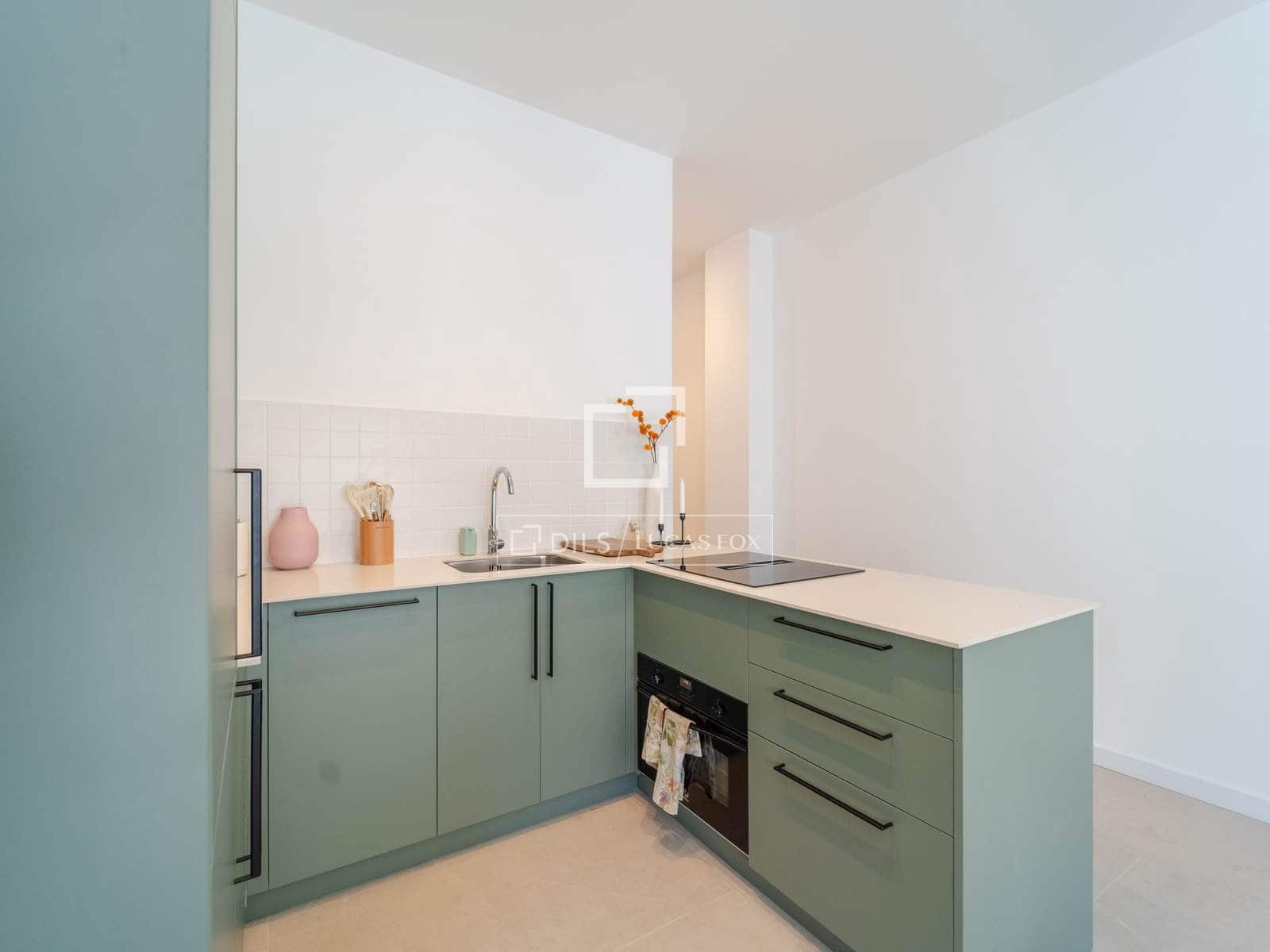 2 bedroom Apartment for rent in Valencia city - € 1,750 (Ref: 9730895)