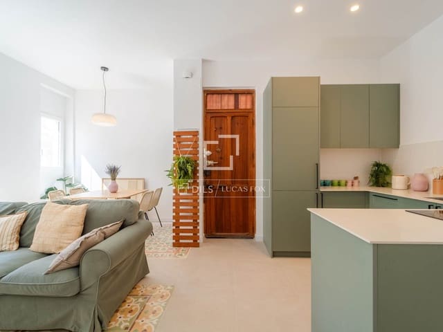 Apartamento de 2 habitaciones en València ciudad en alquiler - 1.750 € (Ref: 9730895)