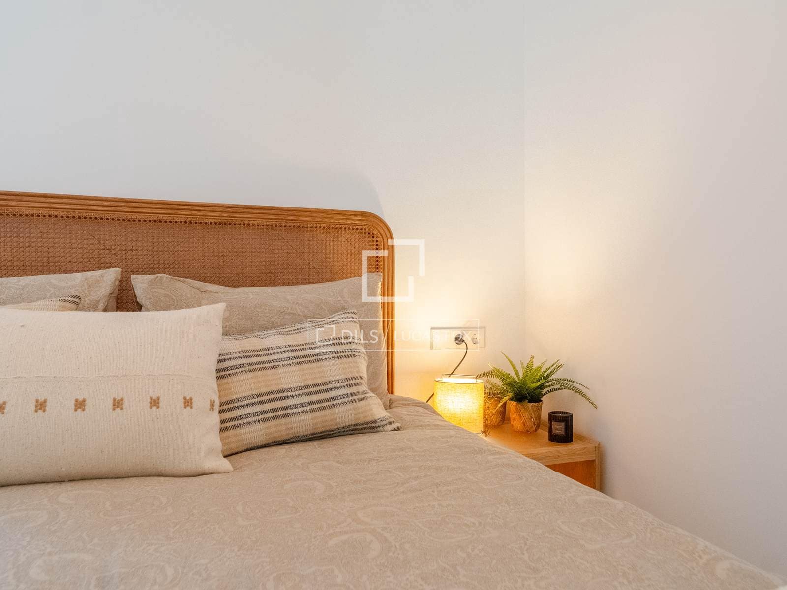 2 bedroom Apartment for rent in Valencia city - € 1,750 (Ref: 9730895)