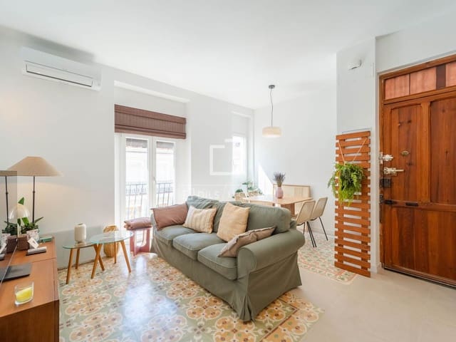 Apartamento de 2 habitaciones en València ciudad en alquiler - 1.750 € (Ref: 9730895)