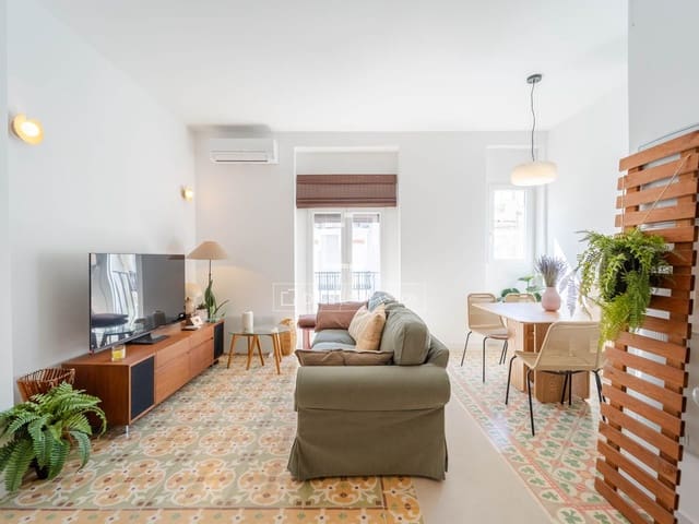 Apartamento de 2 habitaciones en València ciudad en alquiler - 1.750 € (Ref: 9730895)