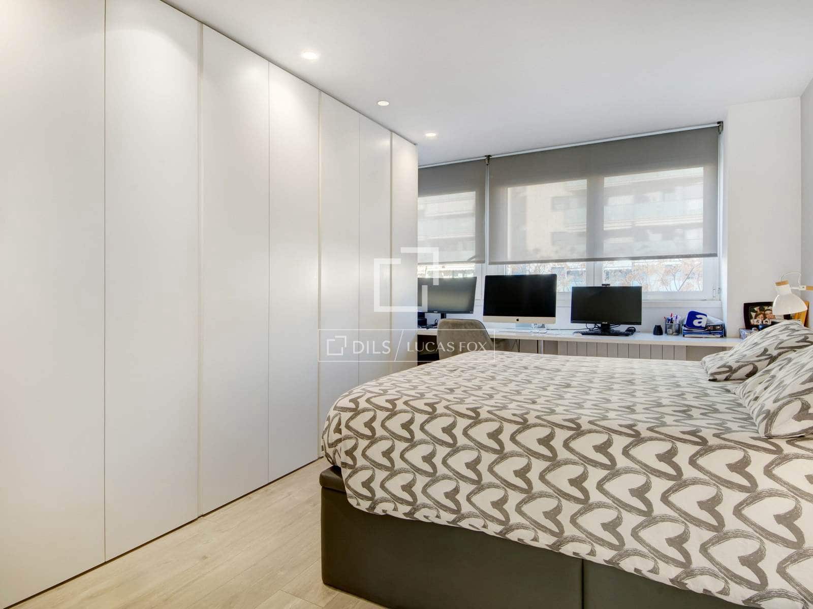 2 bedroom Apartment for sale in Sant Joan Despi with pool garage - € 600,000 (Ref: 9730896)