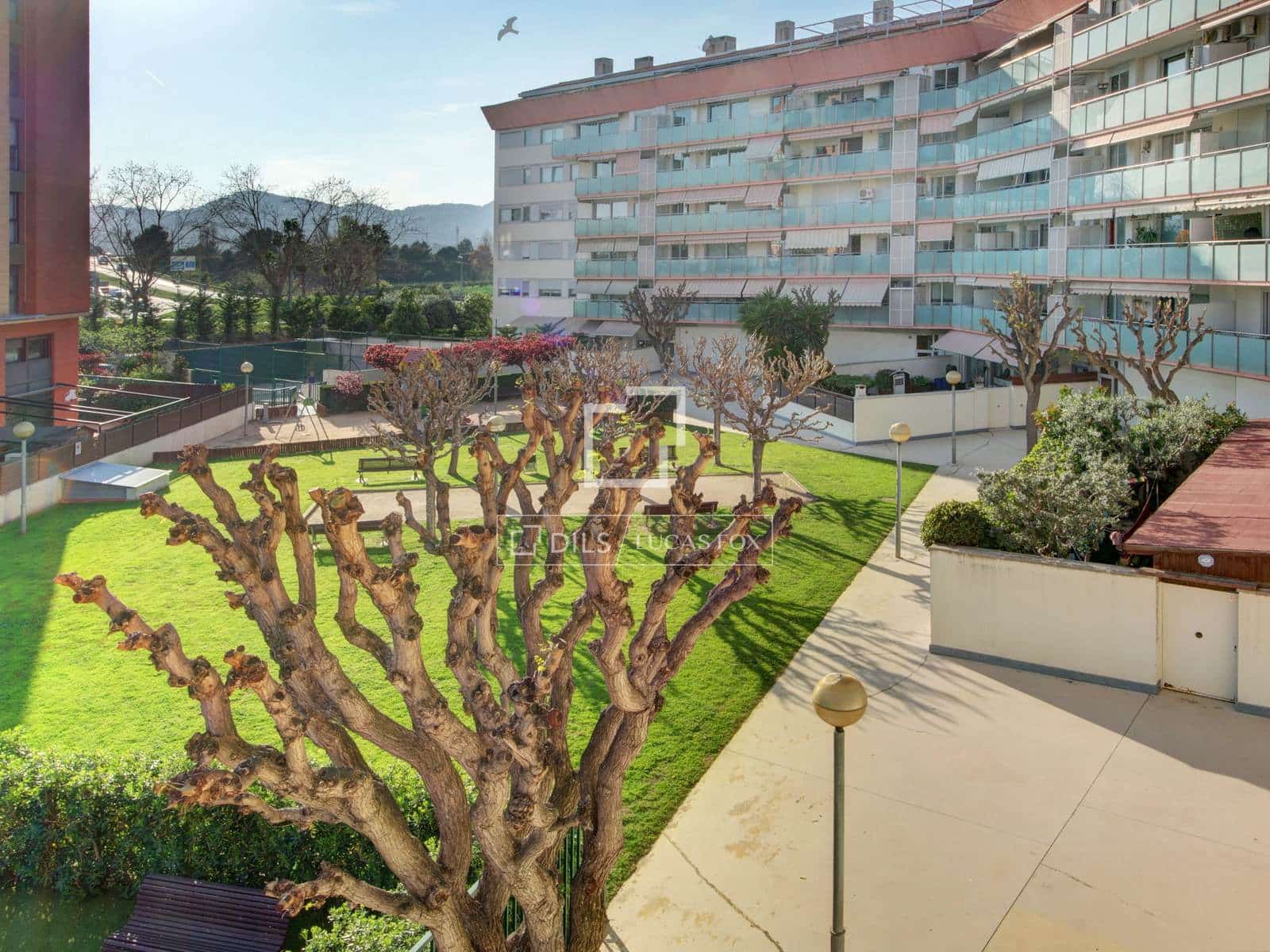 2 bedroom Apartment for sale in Sant Joan Despi with pool garage - € 600,000 (Ref: 9730896)