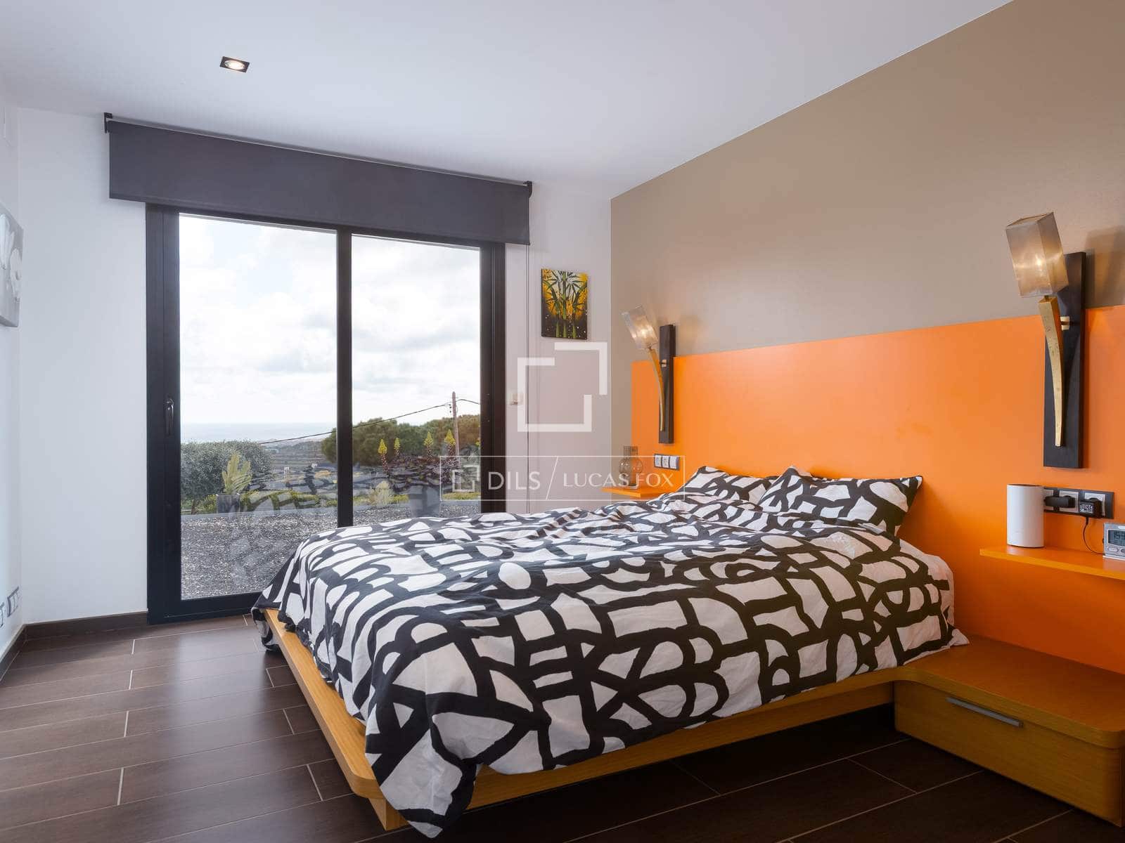 5 slaapkamer Villa te koop in Cabrils met zwembad garage - € 1.750.000 (Ref: 9731202)