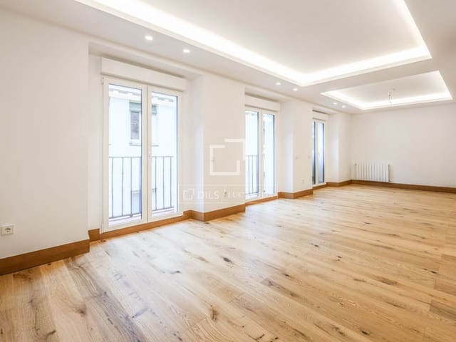 3 makuuhuone Huoneisto myytävänä paikassa Madrid kaupunki - 1 150 000 € (Ref: 9731203)