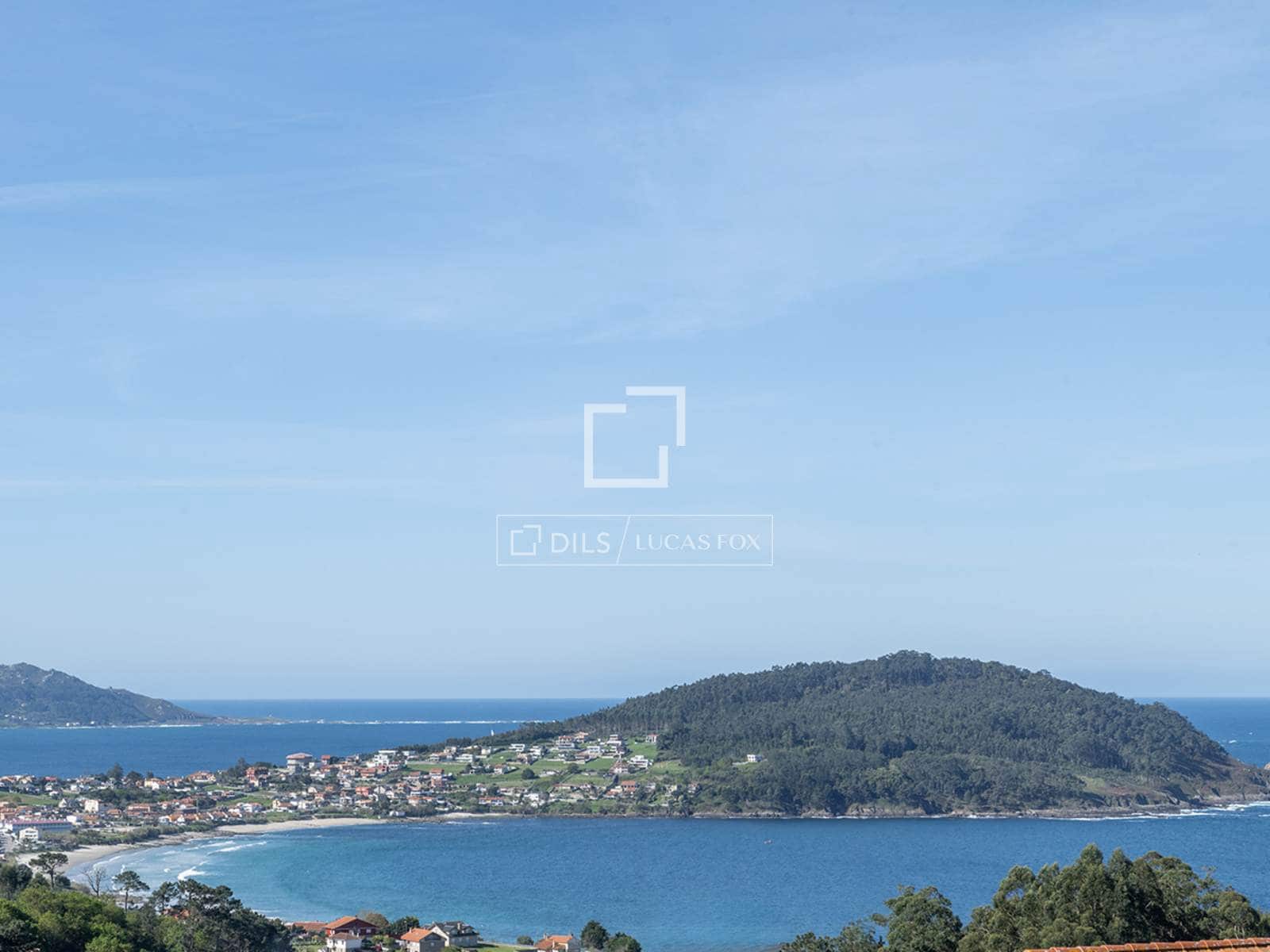 3 bedroom Villa for sale in Vigo with garage - € 690,000 (Ref: 9733374)