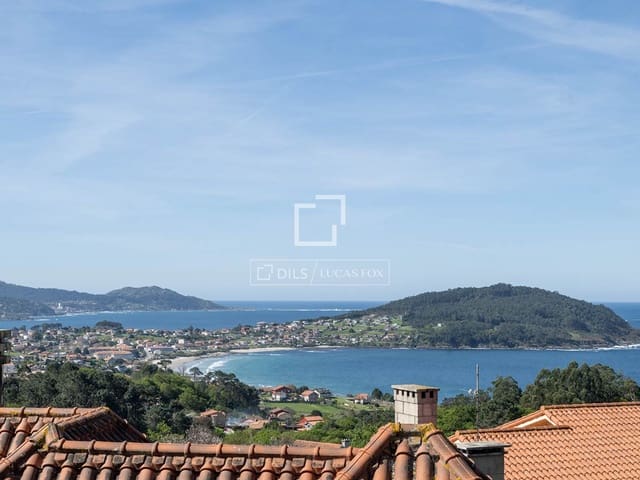 3 bedroom Villa for sale in Vigo with garage - € 690,000 (Ref: 9733374)