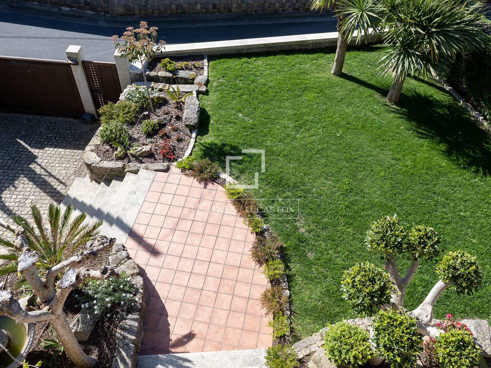 3 bedroom Villa for sale in Vigo with garage - € 690,000 (Ref: 9733374)