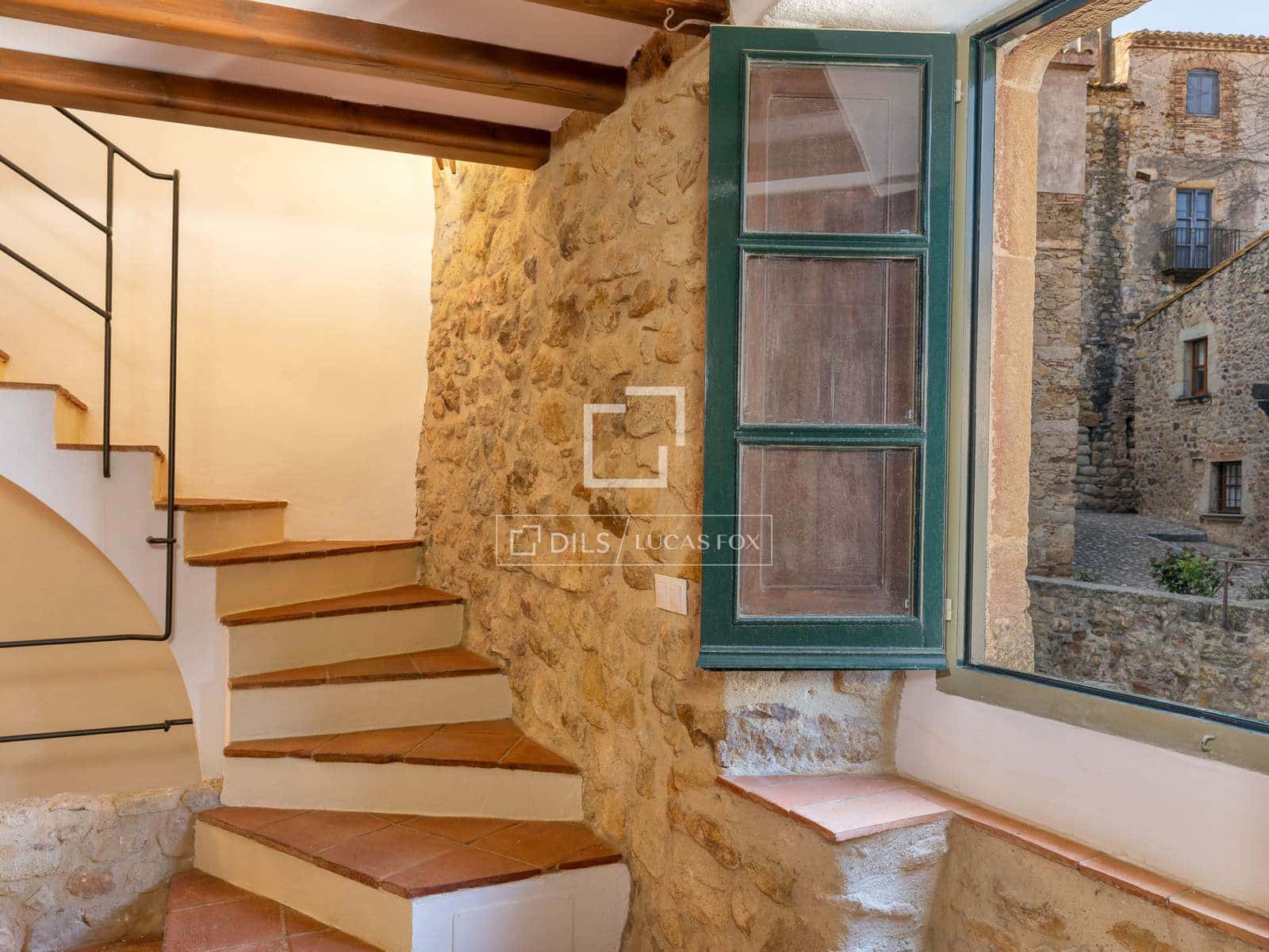 5 soveværelse Finca/Landehus til salg i Pals med swimmingpool - € 1.150.000 (Ref: 9733375)