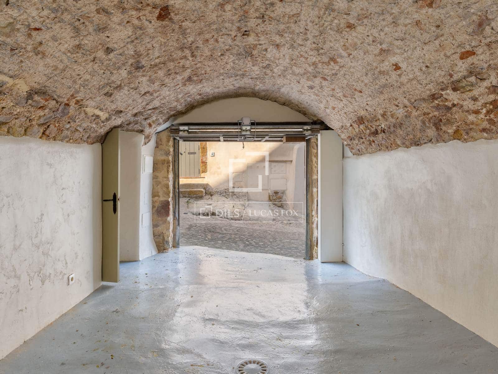 5 soveværelse Finca/Landehus til salg i Pals med swimmingpool - € 1.150.000 (Ref: 9733375)