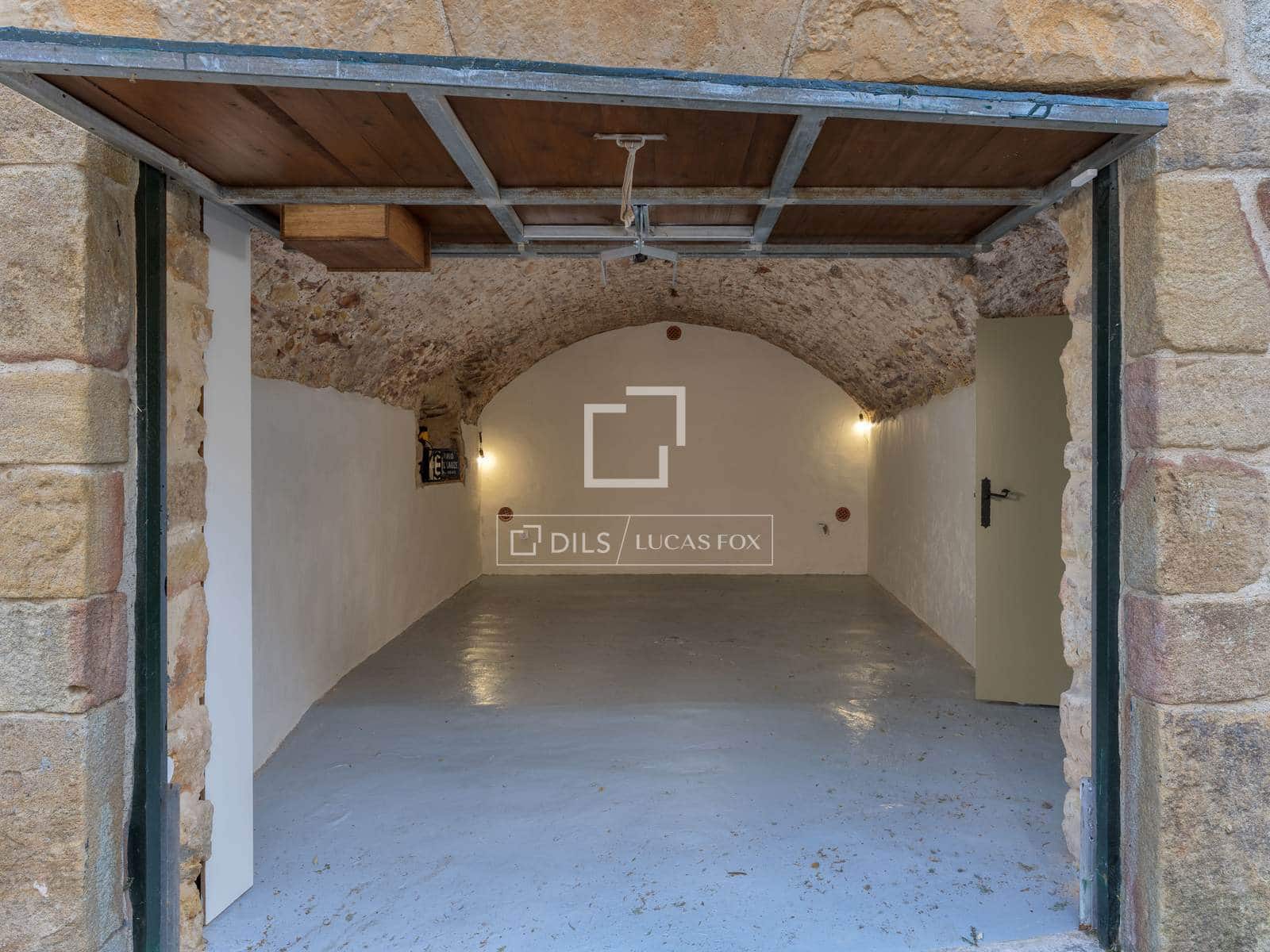 5 soveværelse Finca/Landehus til salg i Pals med swimmingpool - € 1.150.000 (Ref: 9733375)