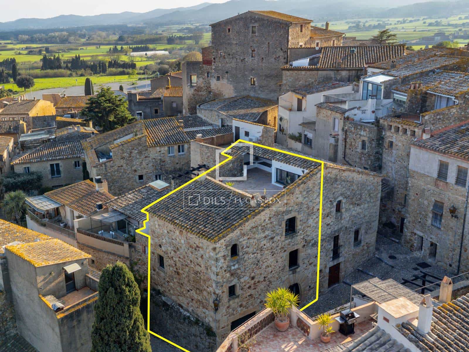 5 soveværelse Finca/Landehus til salg i Pals med swimmingpool - € 1.150.000 (Ref: 9733375)