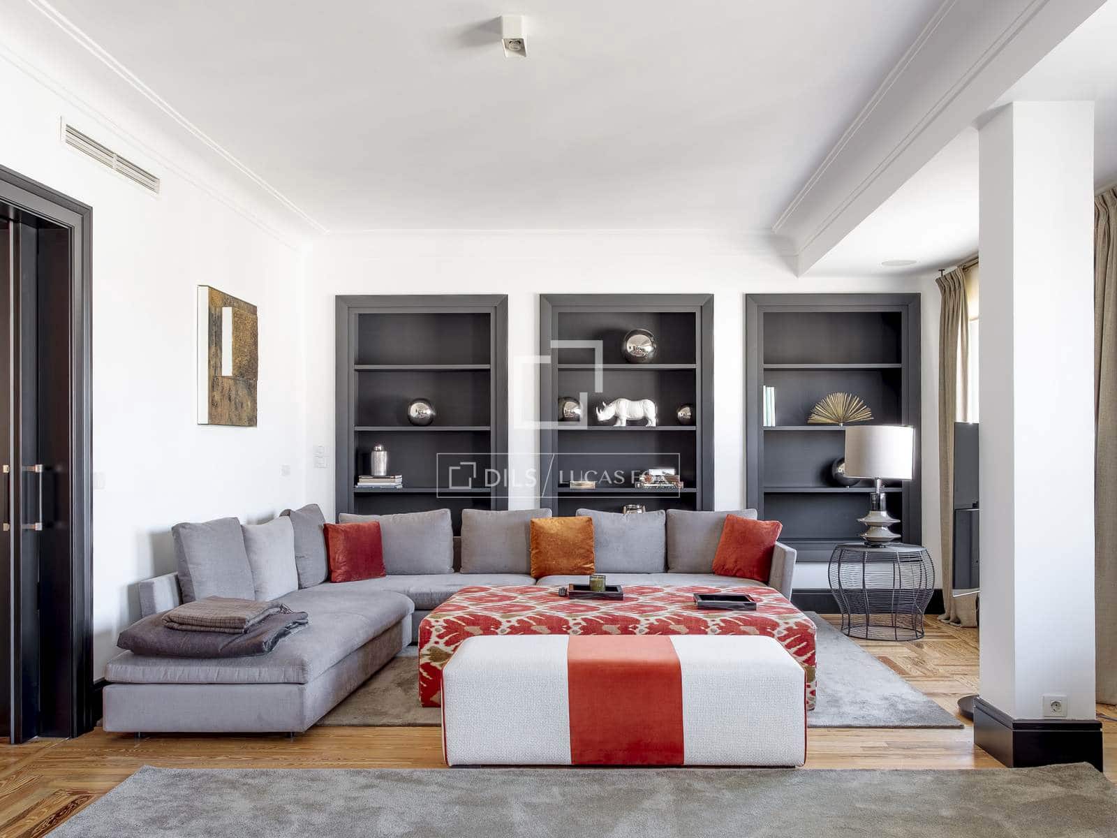 3 slaapkamer Appartement te huur in Madrid stad met garage - € 15.000 (Ref: 9733579)