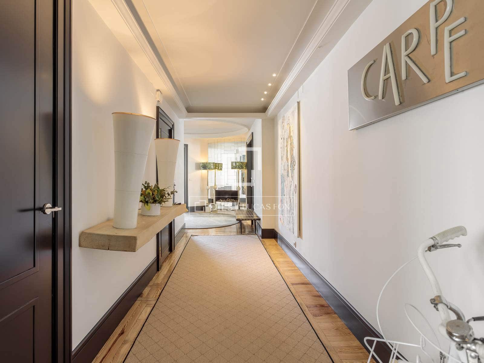 3 slaapkamer Appartement te huur in Madrid stad met garage - € 15.000 (Ref: 9733579)