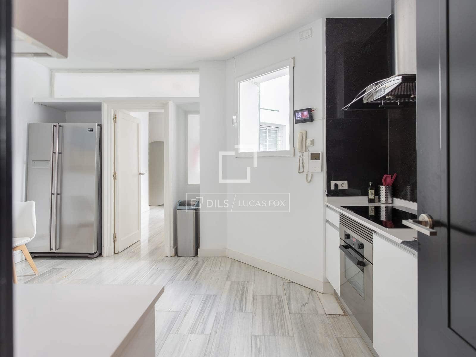 3 slaapkamer Appartement te huur in Madrid stad met garage - € 15.000 (Ref: 9733579)