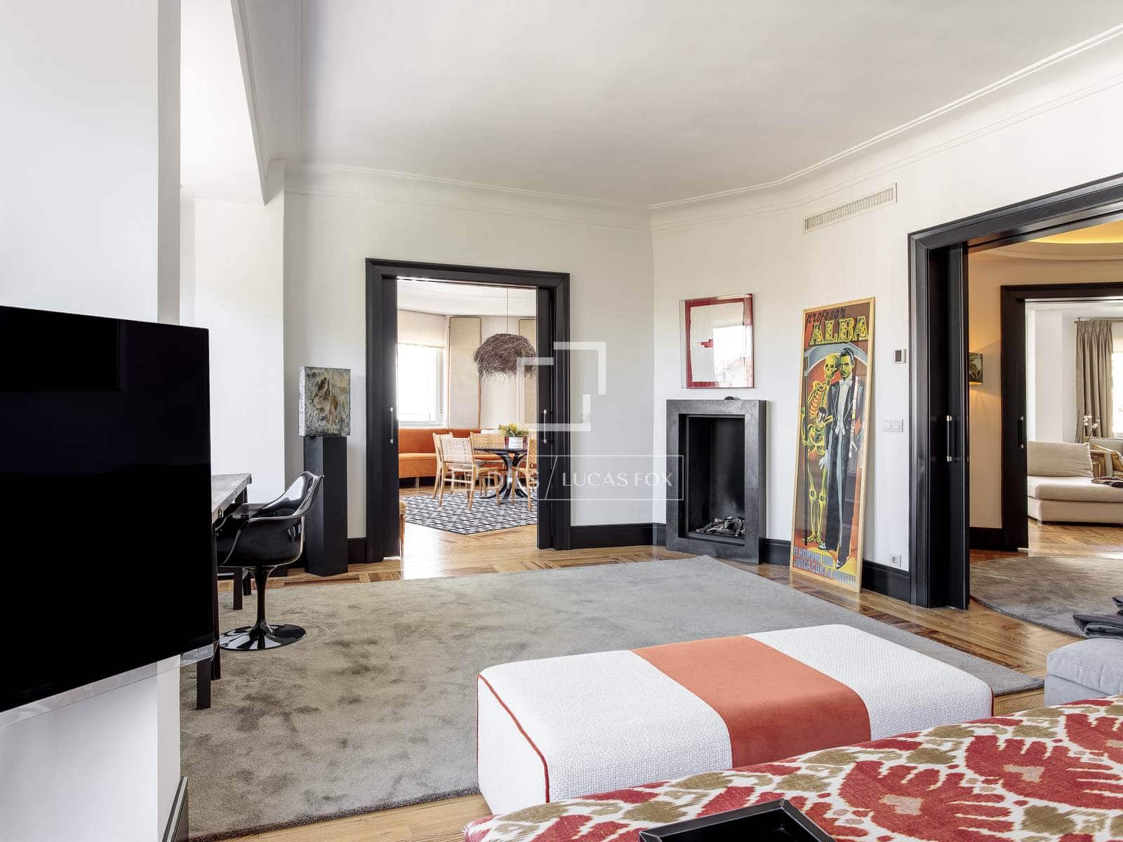 3 slaapkamer Appartement te huur in Madrid stad met garage - € 15.000 (Ref: 9733579)