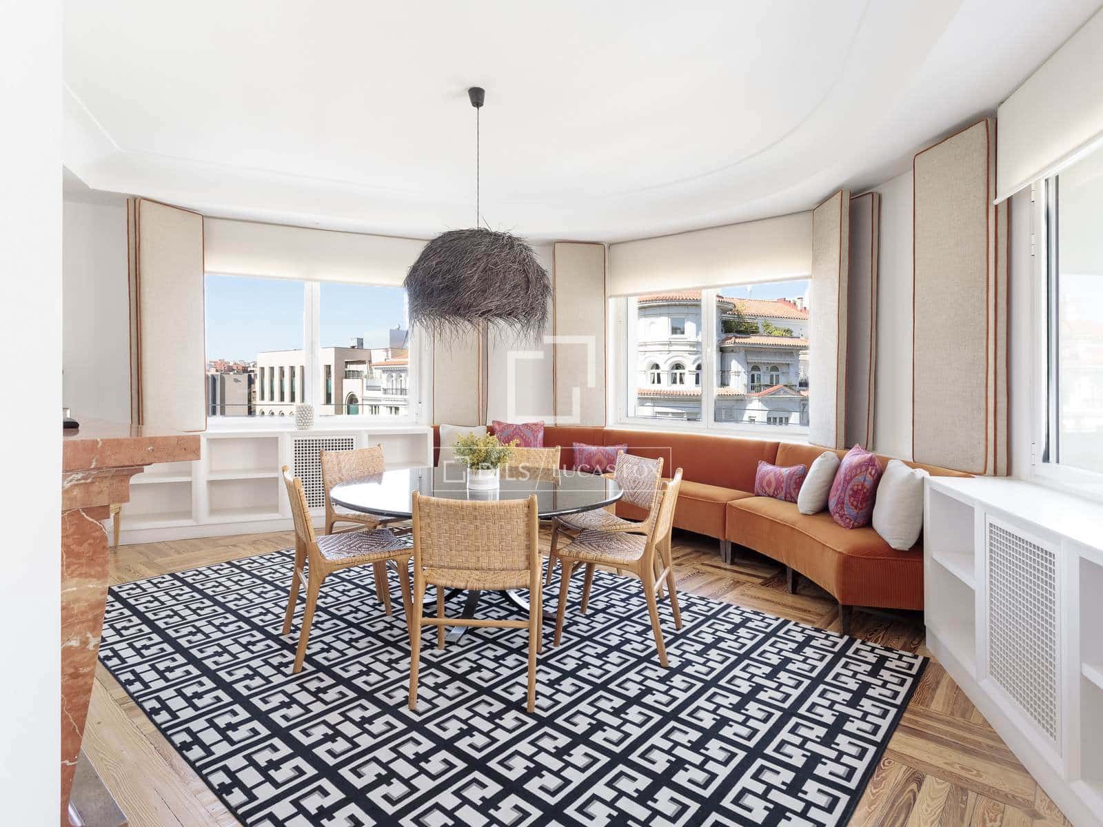 3 slaapkamer Appartement te huur in Madrid stad met garage - € 15.000 (Ref: 9733579)