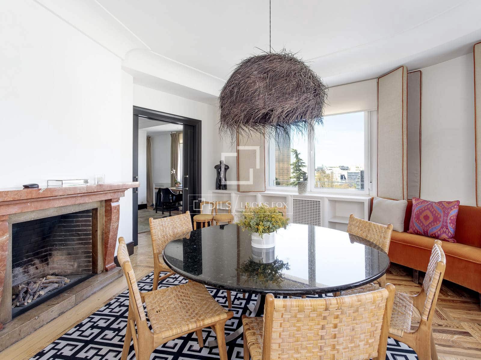 3 slaapkamer Appartement te huur in Madrid stad met garage - € 15.000 (Ref: 9733579)