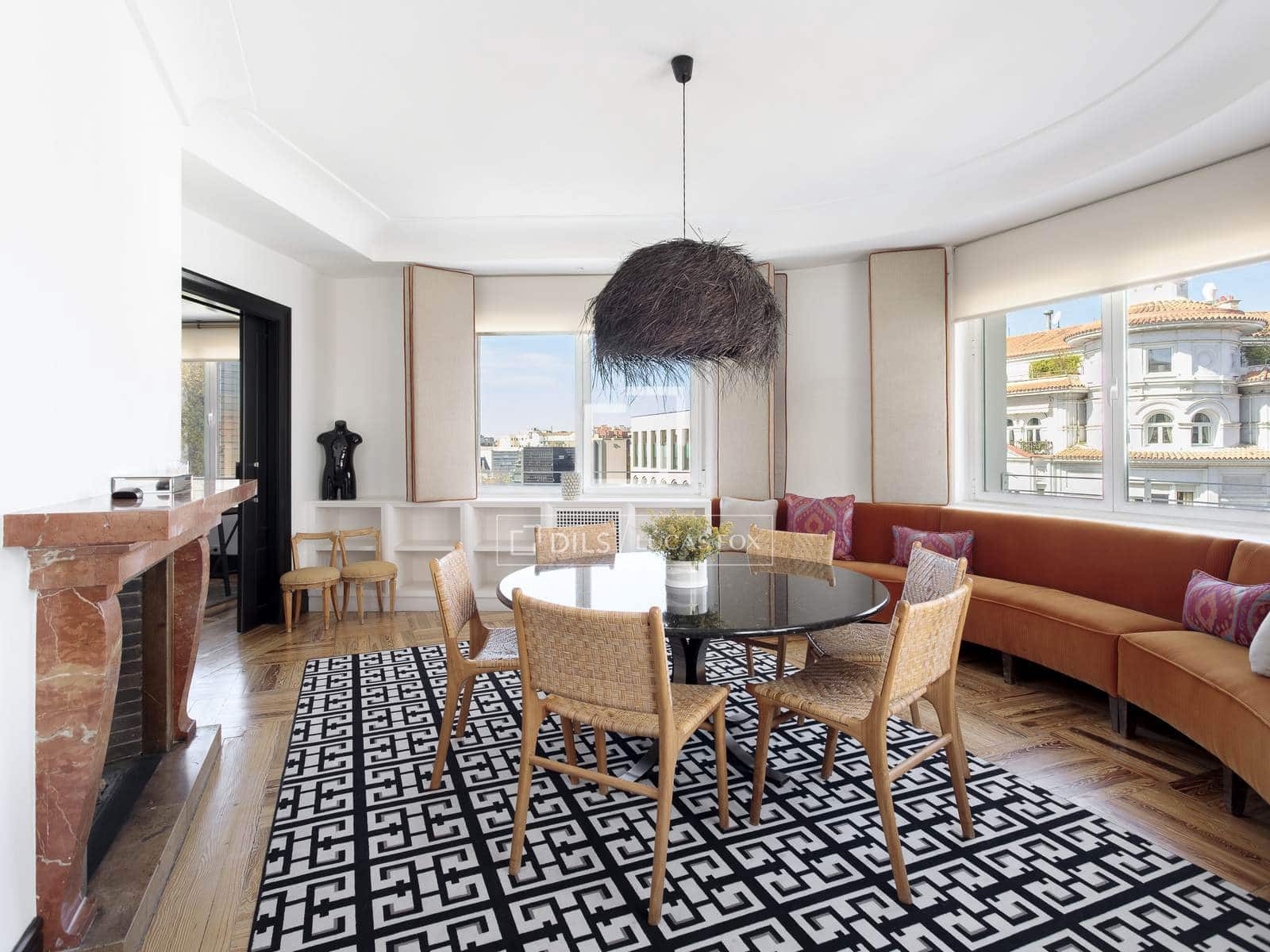 3 slaapkamer Appartement te huur in Madrid stad met garage - € 15.000 (Ref: 9733579)