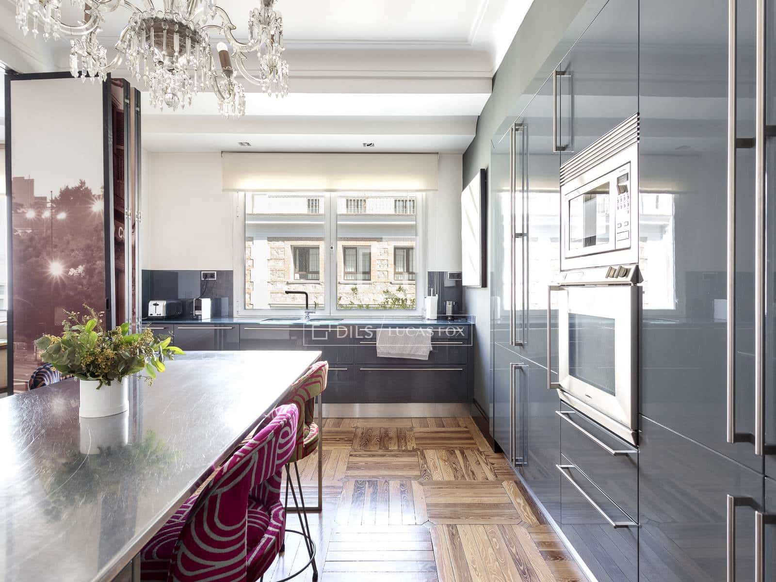 3 slaapkamer Appartement te huur in Madrid stad met garage - € 15.000 (Ref: 9733579)