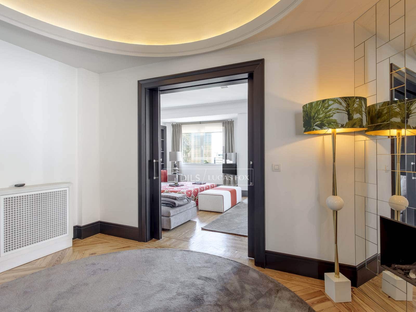 3 slaapkamer Appartement te huur in Madrid stad met garage - € 15.000 (Ref: 9733579)