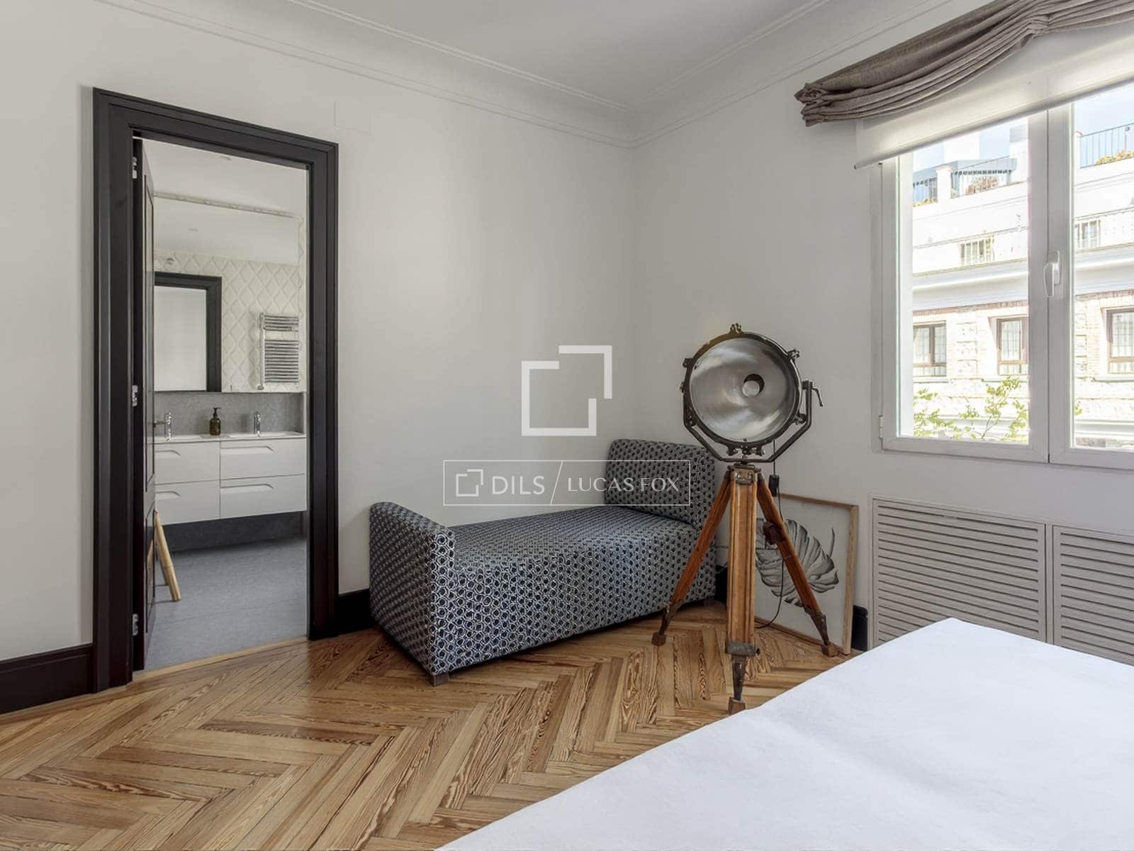 3 slaapkamer Appartement te huur in Madrid stad met garage - € 15.000 (Ref: 9733579)