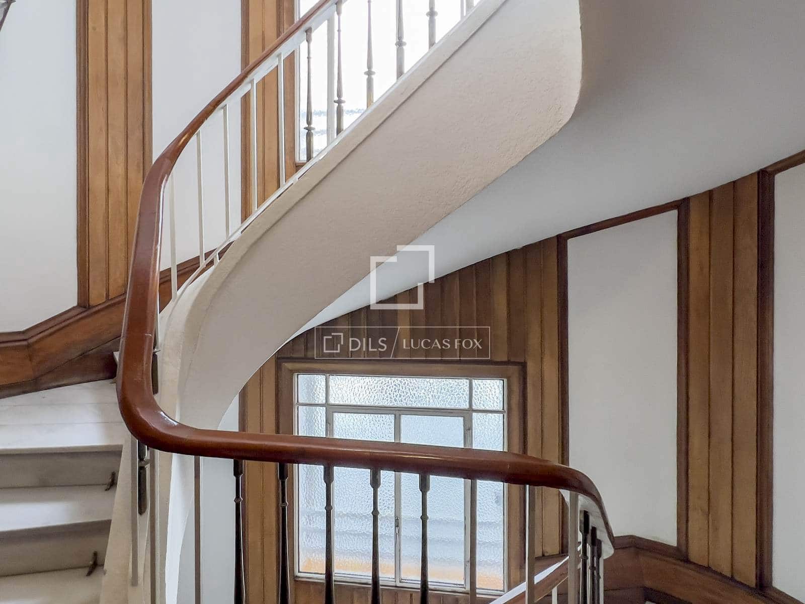 3 slaapkamer Appartement te huur in Madrid stad met garage - € 15.000 (Ref: 9733579)