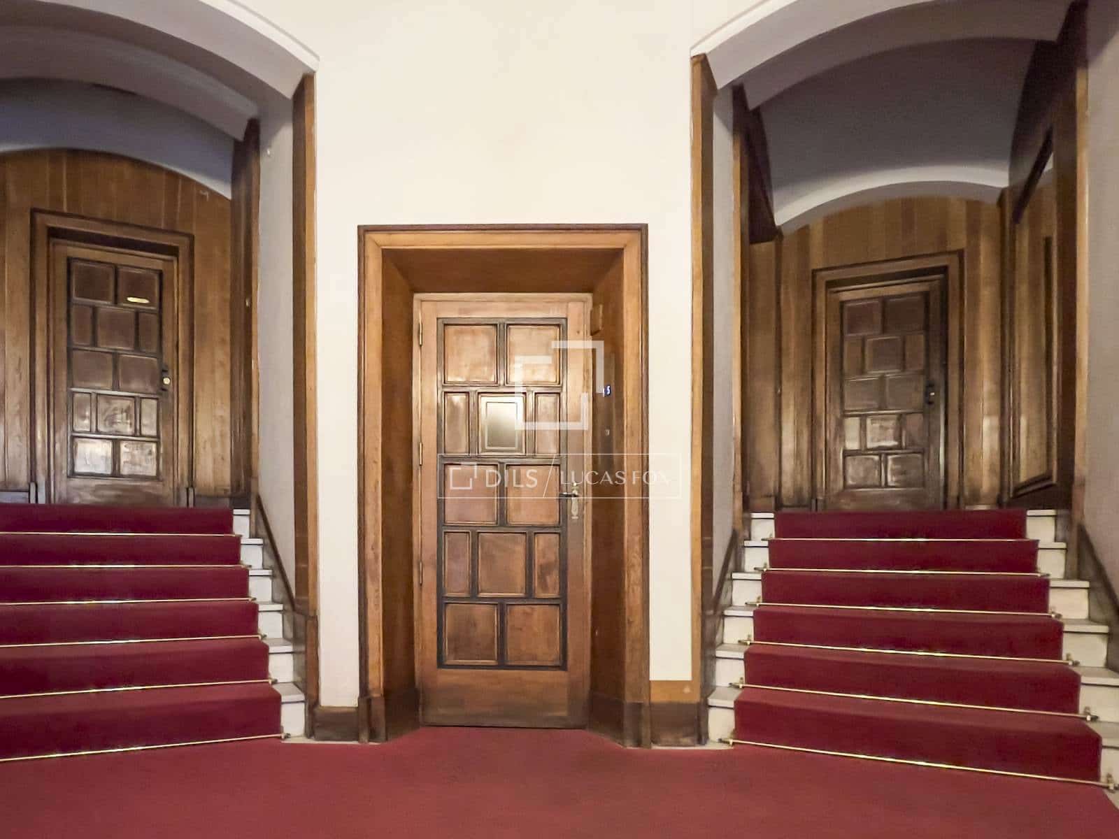 3 slaapkamer Appartement te huur in Madrid stad met garage - € 15.000 (Ref: 9733579)